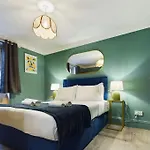 Cavendish Suite